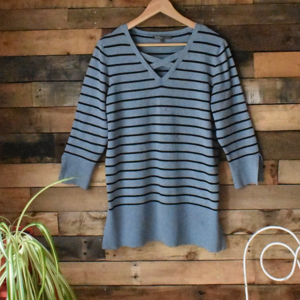 EUC 89th & Madison Blue Stripped Sweater